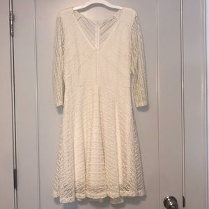 White Lace V-Neck Dress